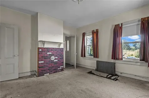 96 Log Bridge Road Coventry RI 02827