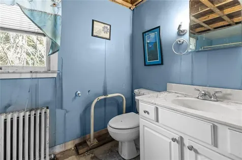 96 Log Bridge Road Coventry RI 02827