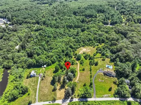 96 Log Bridge Road Coventry RI 02827