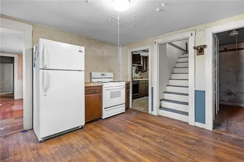 96 Log Bridge Road Coventry RI 02827