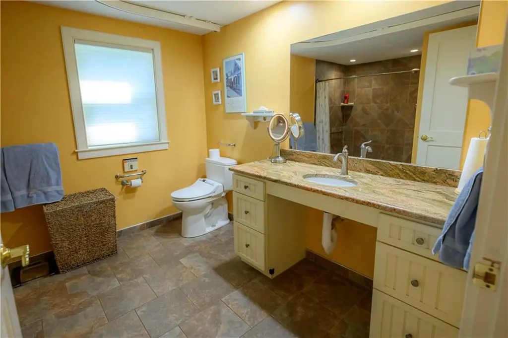 46 South River Drive Narragansett RI 02882