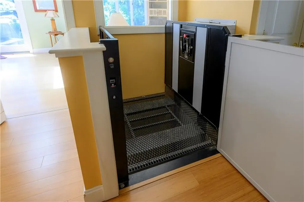 46 South River Drive Narragansett RI 02882