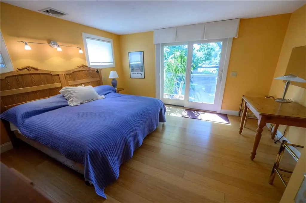 46 South River Drive Narragansett RI 02882