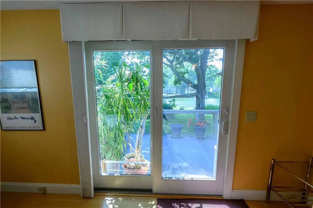 46 South River Drive Narragansett RI 02882