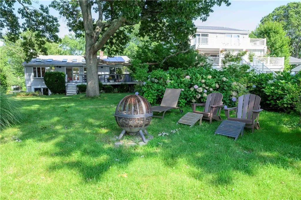 46 South River Drive Narragansett RI 02882