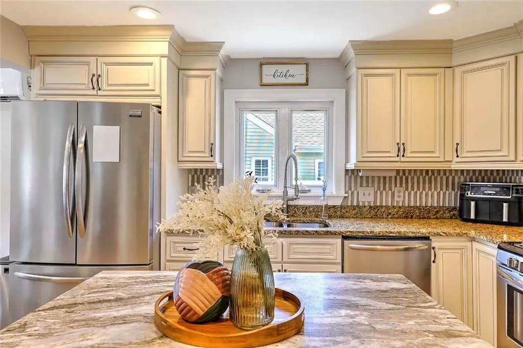 9 Norman Street Cumberland RI 02864