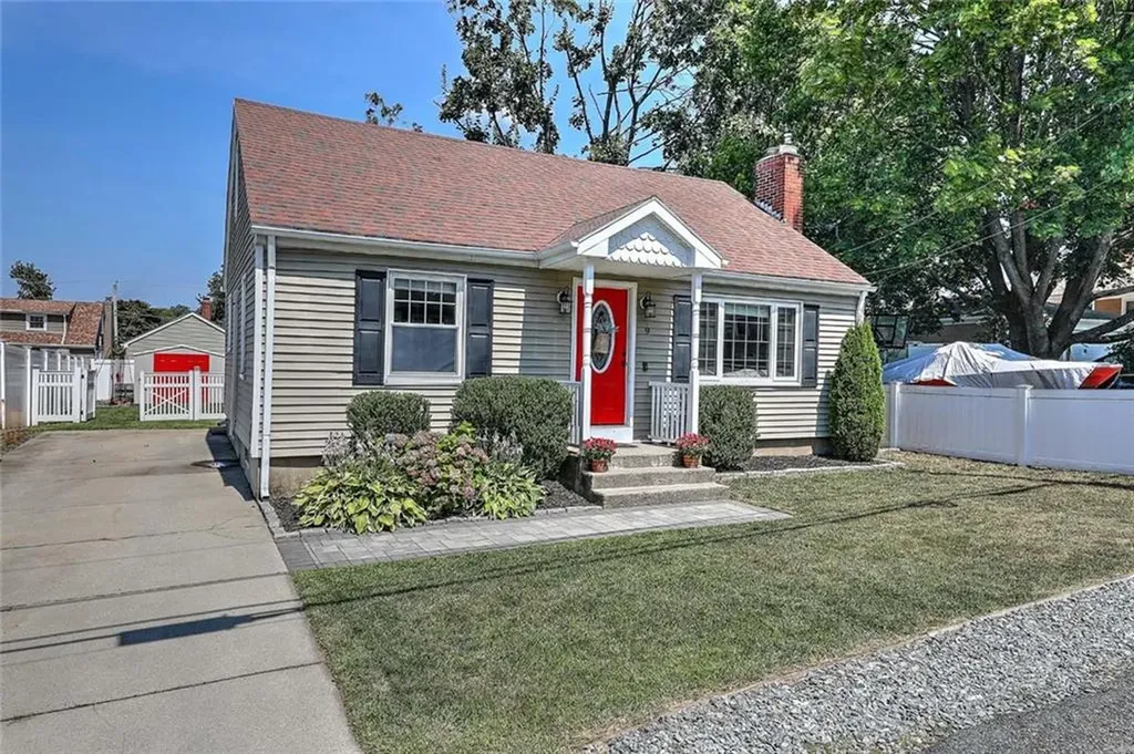 9 Norman Street Cumberland RI 02864