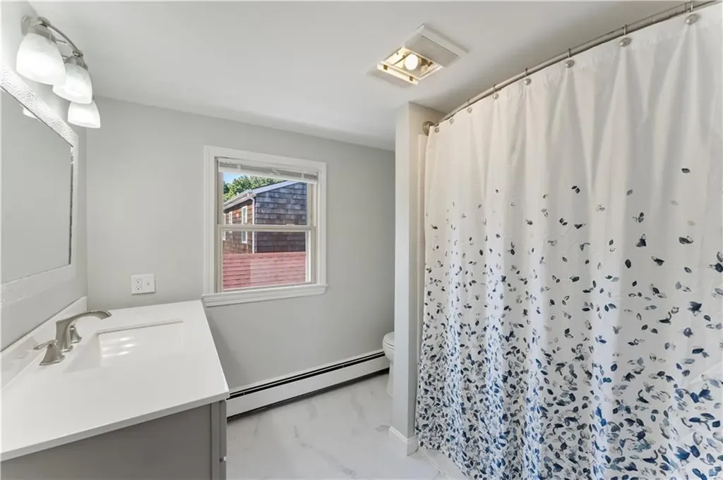 88 General Hawkins Drive Warwick RI 02888