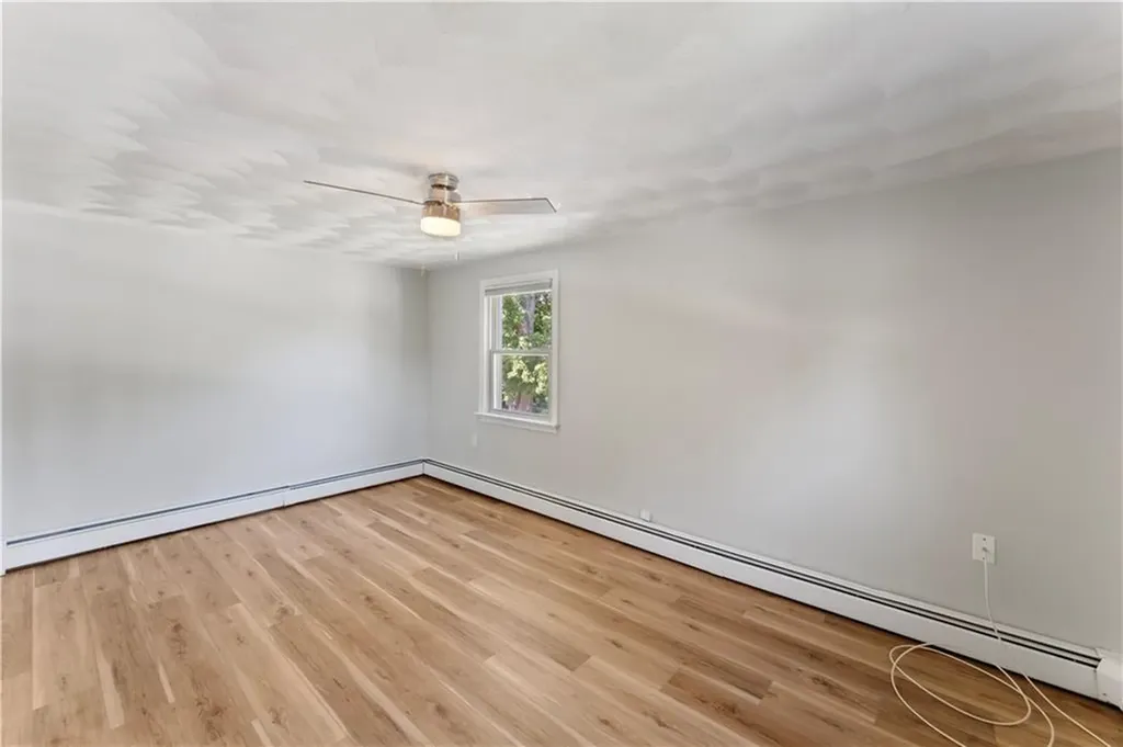 88 General Hawkins Drive Warwick RI 02888