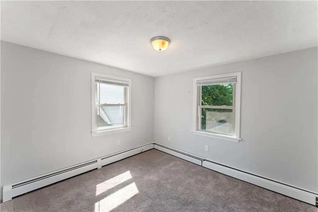 88 General Hawkins Drive Warwick RI 02888