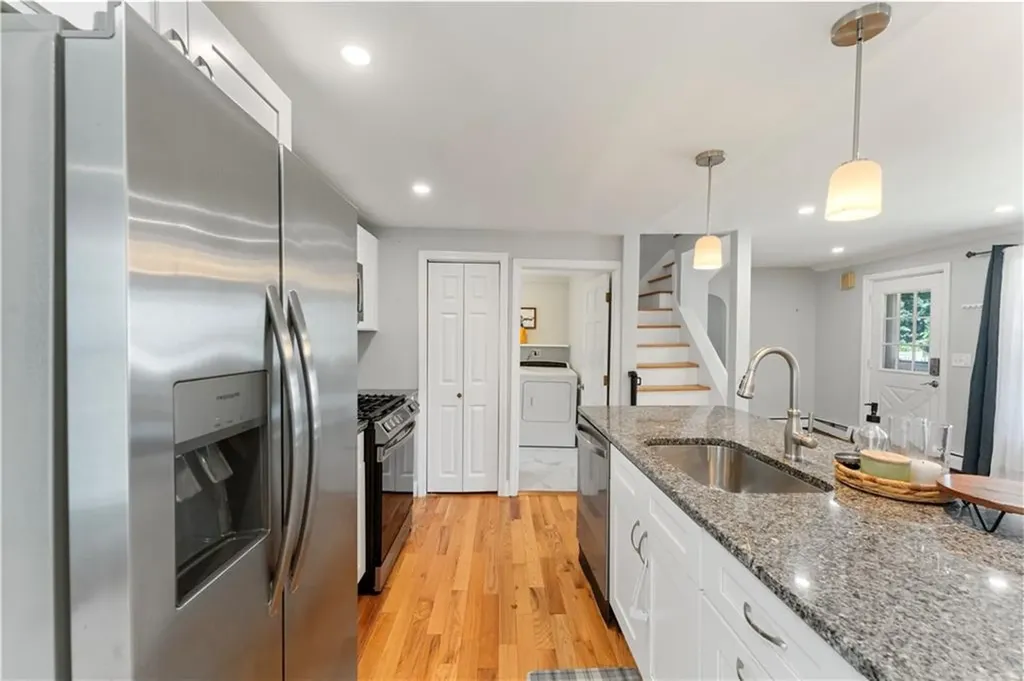88 General Hawkins Drive Warwick RI 02888