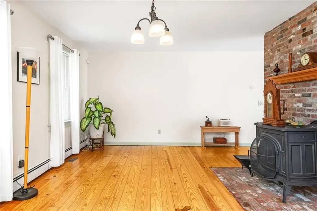 100 Warren Road Charlestown RI 02813