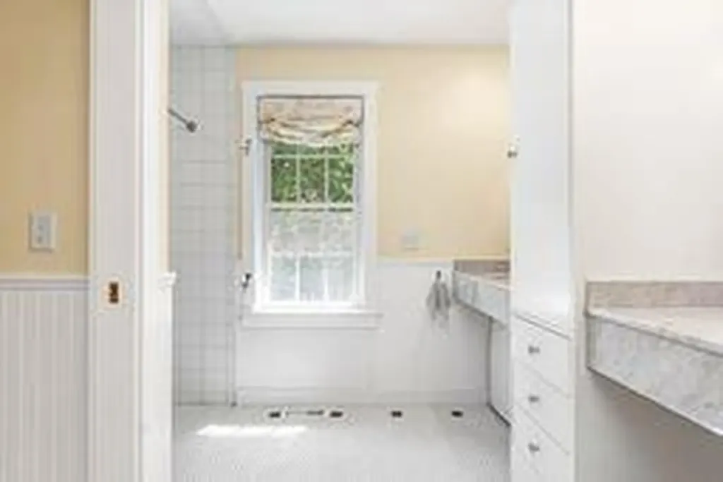 100 Warren Road Charlestown RI 02813