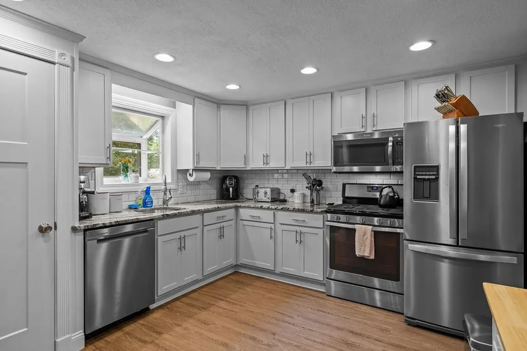 83 Quaker Drive West Warwick RI 02893