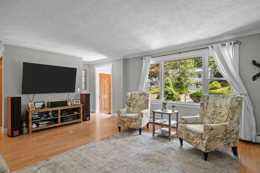 83 Quaker Drive West Warwick RI 02893