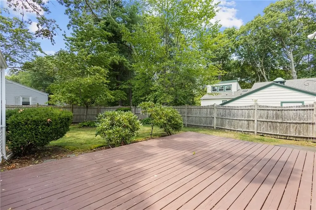 54 Frontier Road Warwick RI 02889