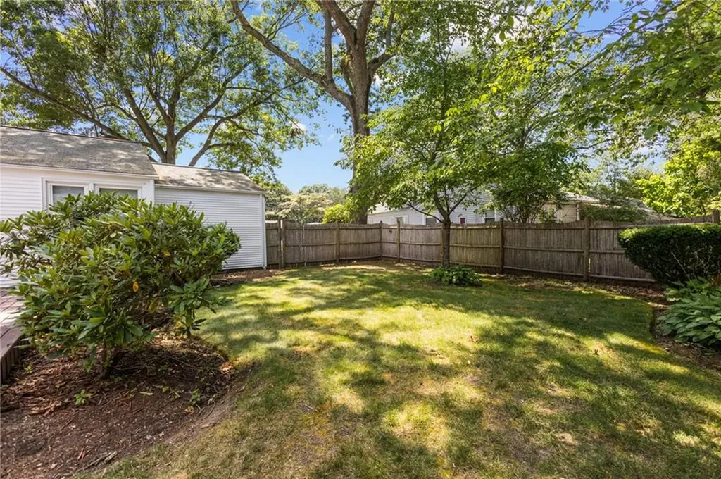 54 Frontier Road Warwick RI 02889