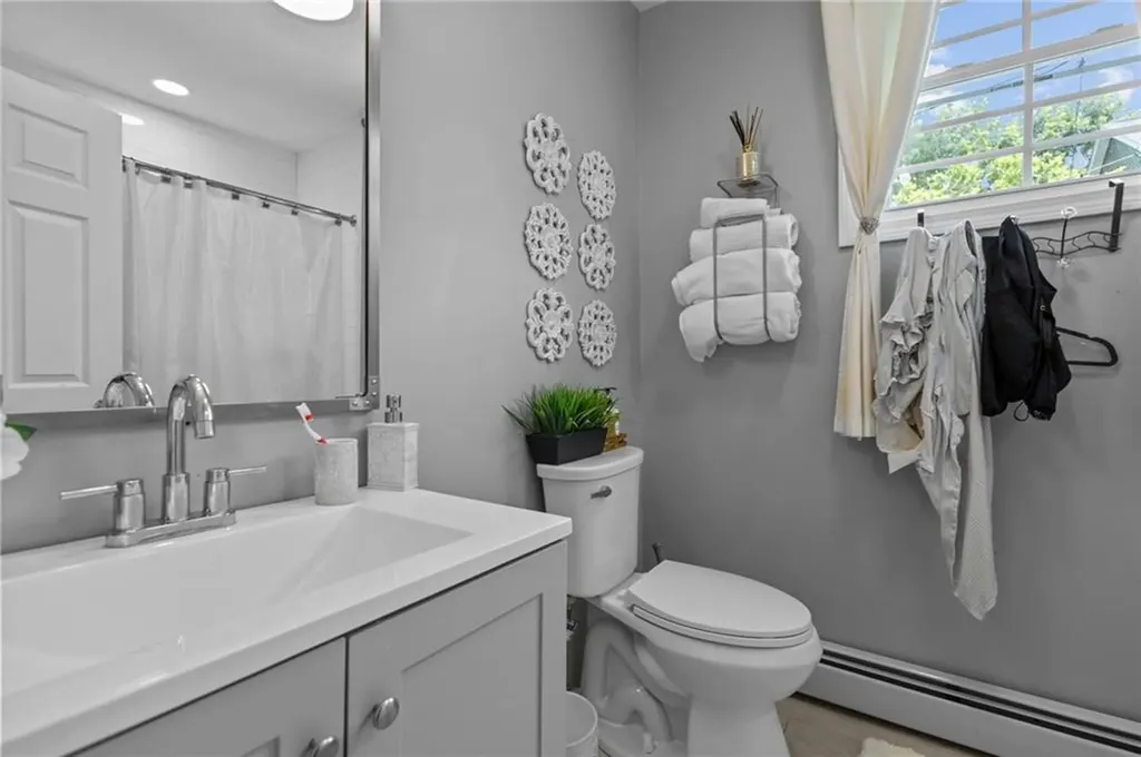 406 Cahill Street Providence RI 02905