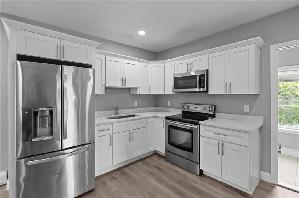 406 Cahill Street Providence RI 02905