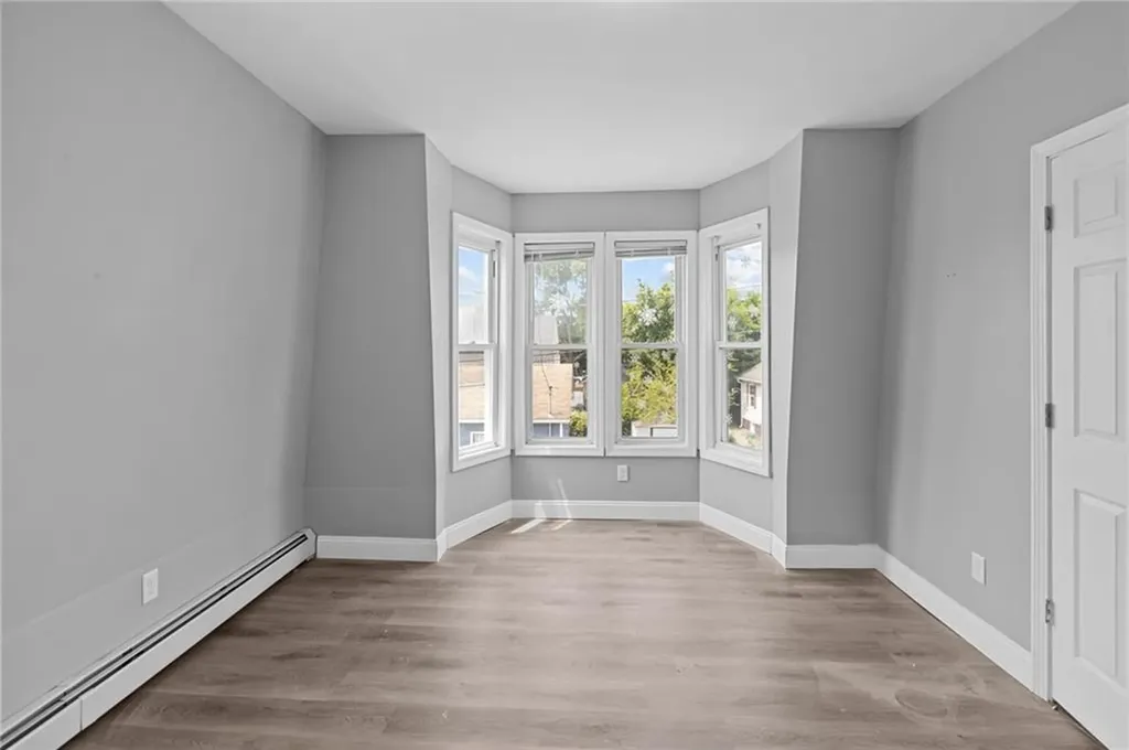 406 Cahill Street Providence RI 02905