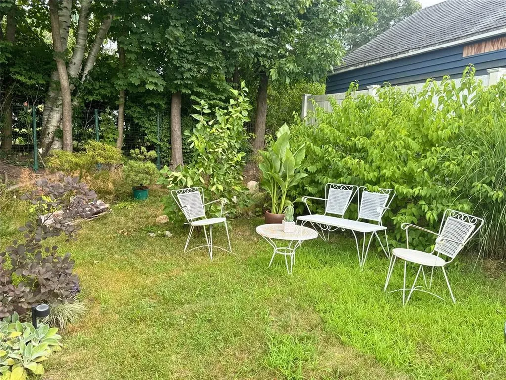 167 Dana Street Woonsocket RI 02895