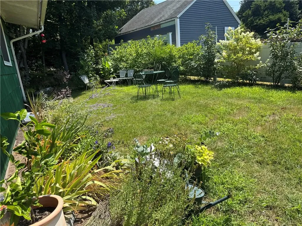 167 Dana Street Woonsocket RI 02895