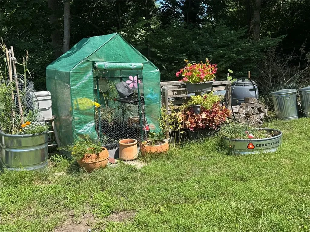 167 Dana Street Woonsocket RI 02895