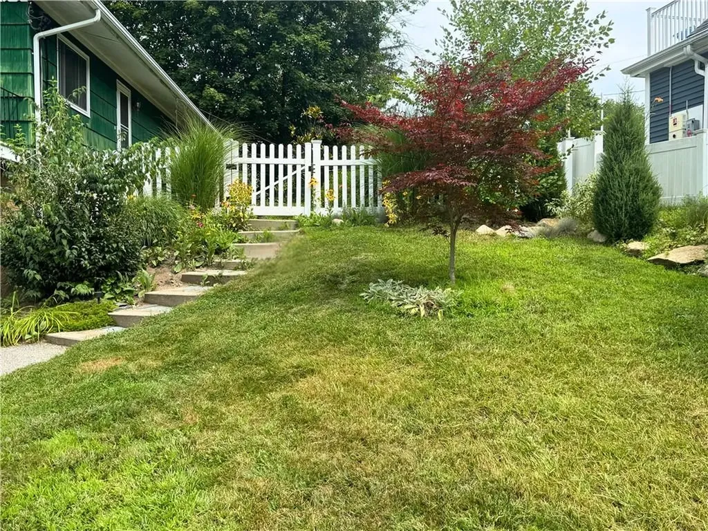 167 Dana Street Woonsocket RI 02895