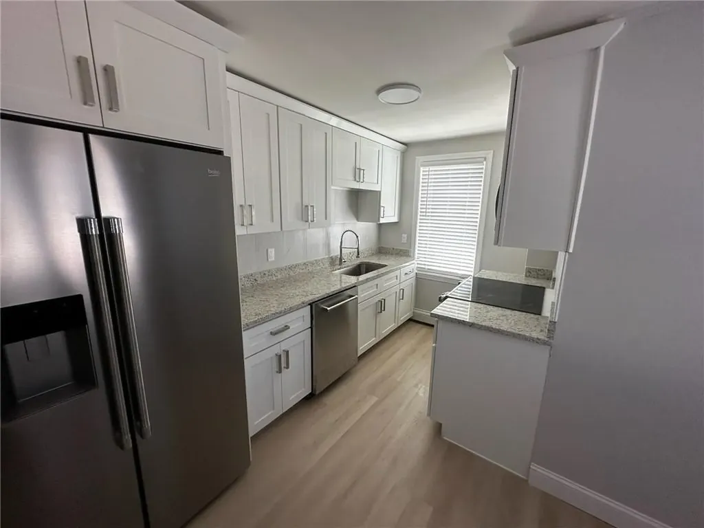 122 Larch Street Woonsocket RI 02895