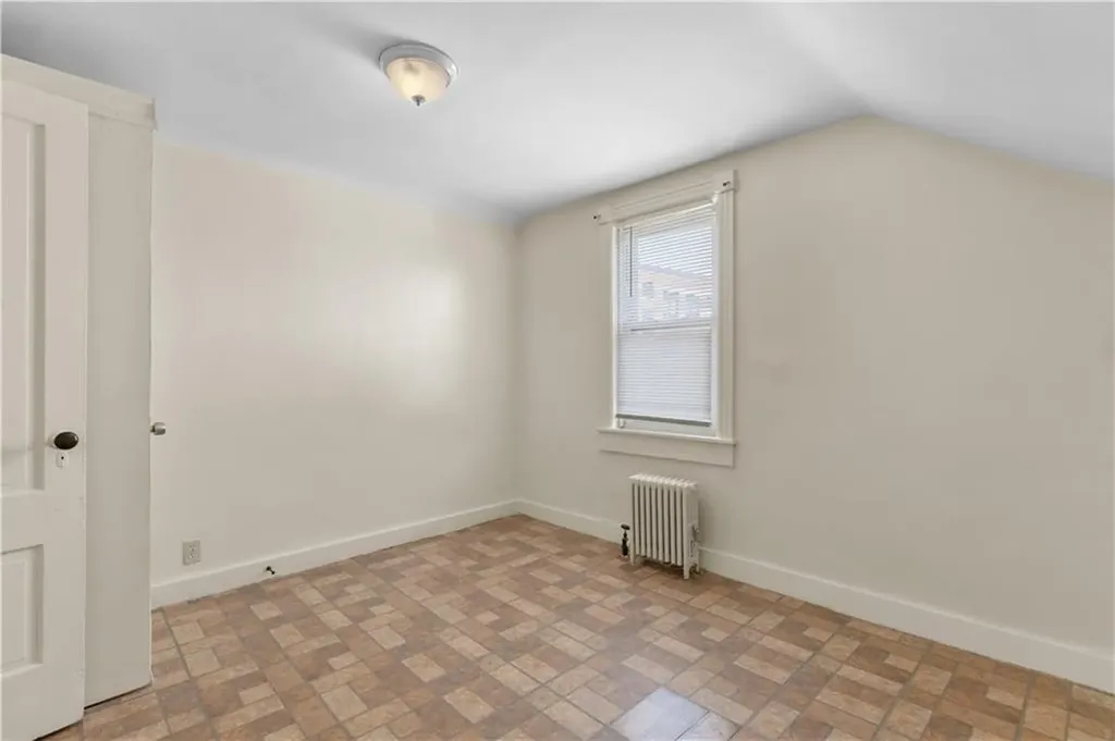 483 Dexter Street Providence RI 02907