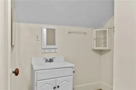 483 Dexter Street Providence RI 02907