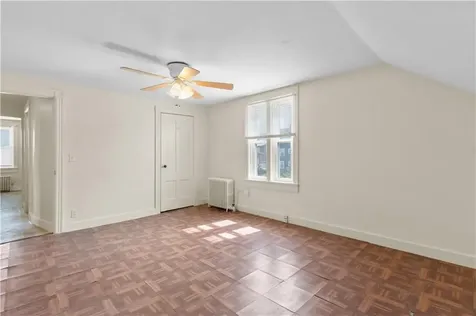 483 Dexter Street Providence RI 02907