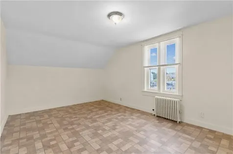 483 Dexter Street Providence RI 02907