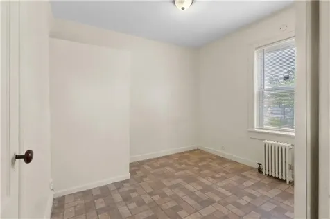 483 Dexter Street Providence RI 02907