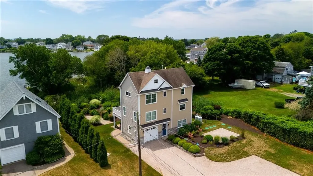7 Yew Road Charlestown RI 02813