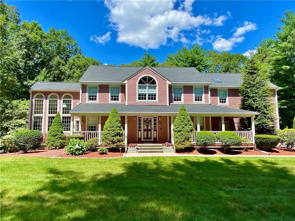 14 Bourget Court North Smithfield RI 02896