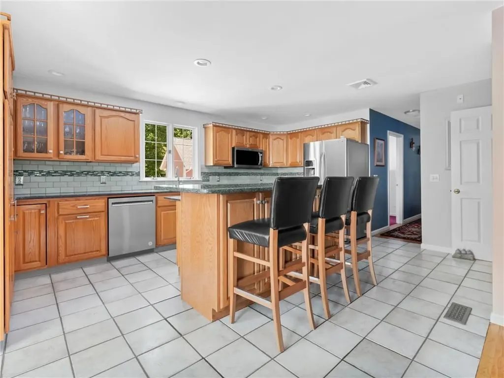 14 Bourget Court North Smithfield RI 02896