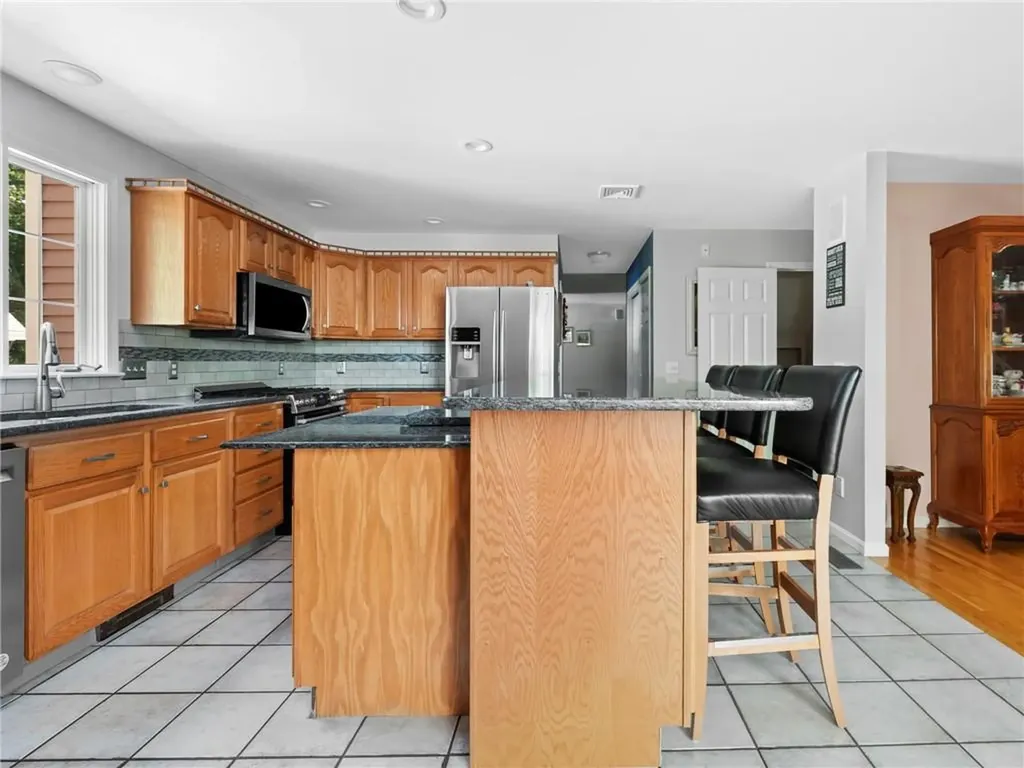 14 Bourget Court North Smithfield RI 02896