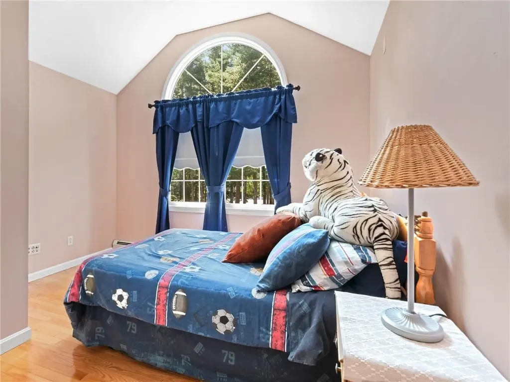 14 Bourget Court North Smithfield RI 02896