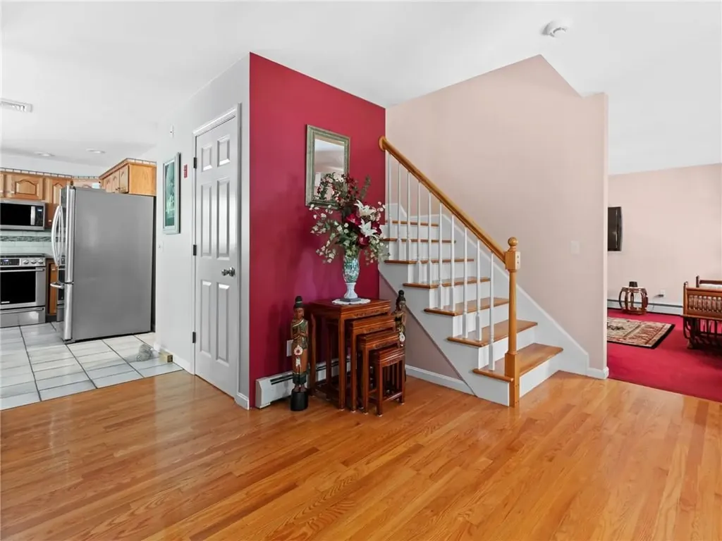 14 Bourget Court North Smithfield RI 02896