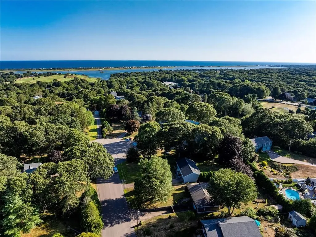17 Plateau Road Westerly RI 02891