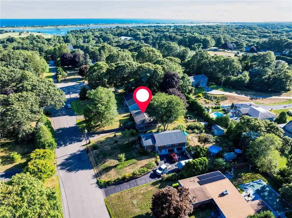 17 Plateau Road Westerly RI 02891
