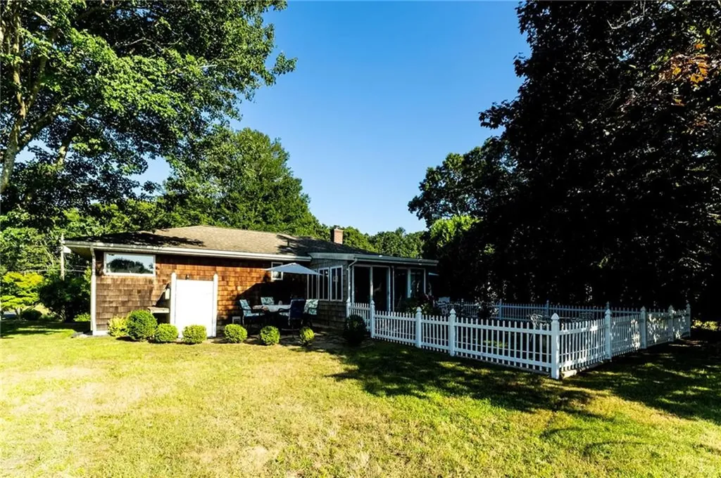 17 Plateau Road Westerly RI 02891