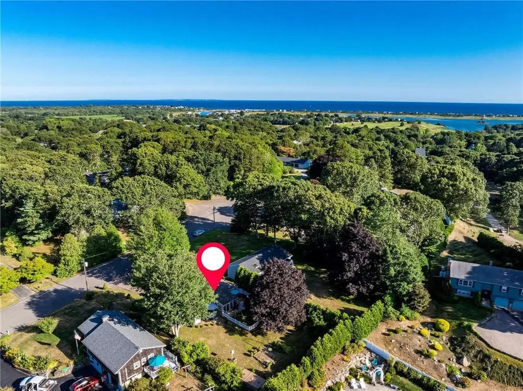 17 Plateau Road Westerly RI 02891