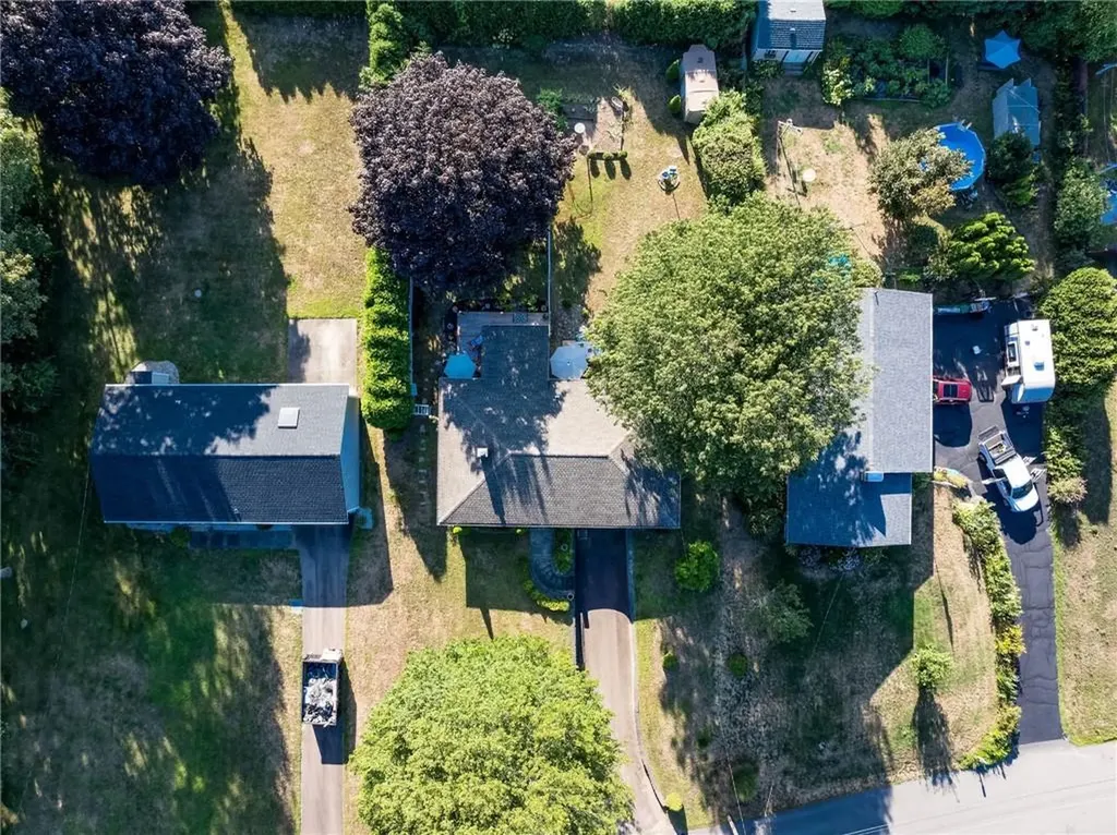 17 Plateau Road Westerly RI 02891