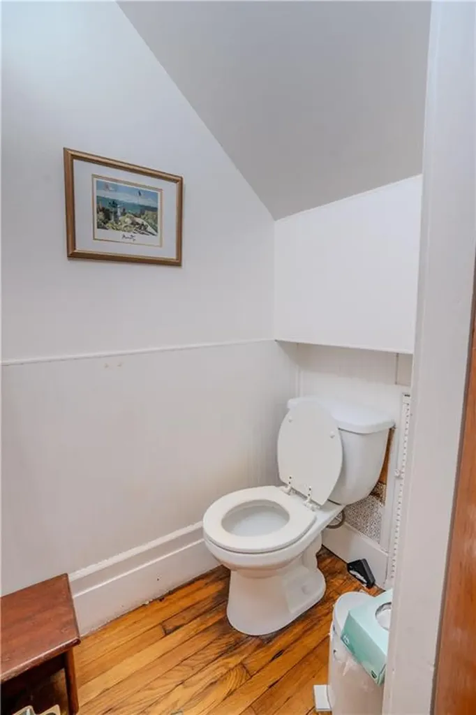 48 Central Street Warwick RI 02886