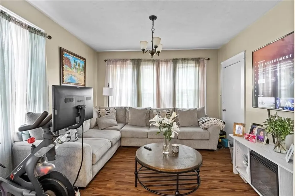 265 267 New York Avenue Providence RI 02905