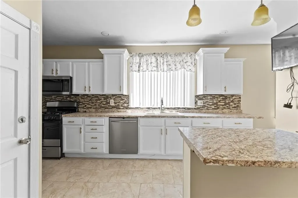 265 267 New York Avenue Providence RI 02905