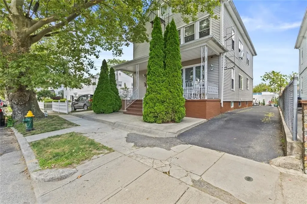 265 267 New York Avenue Providence RI 02905