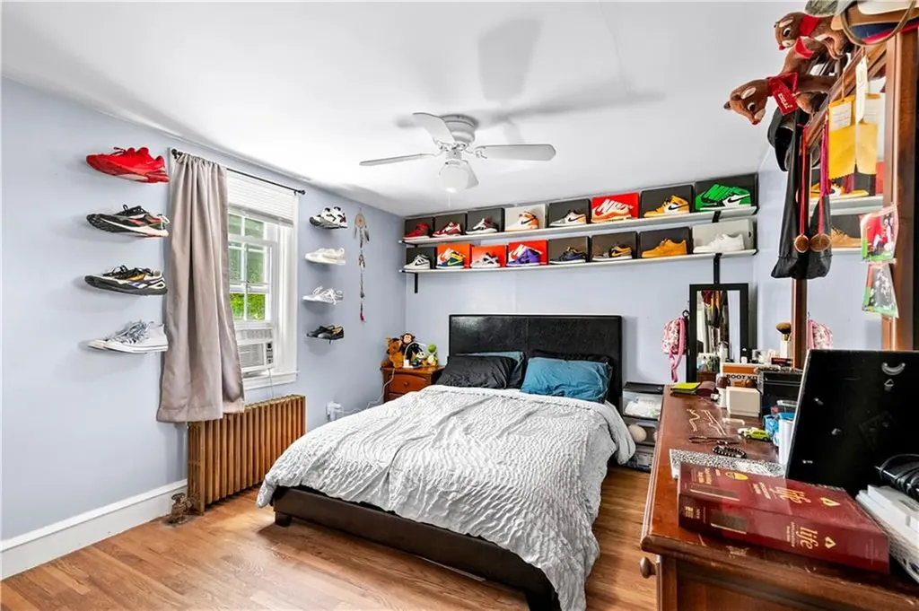 127 Gladstone Street Cranston RI 02920